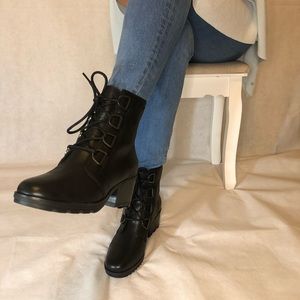 Sorel lace up leather boots.